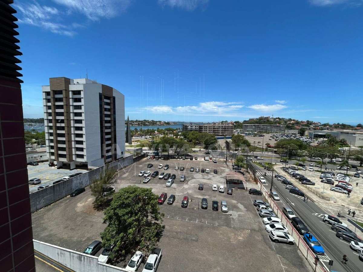  - Sala Comercial à Venda no Edifício Londo Tower – Vista Mar, 26 m², com Garagem – Vitória/ES
